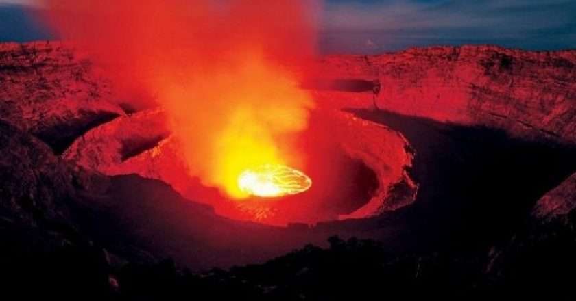 mount-nyiragongo-vullkani-vdek_1469361805-4540243 (1).jpg