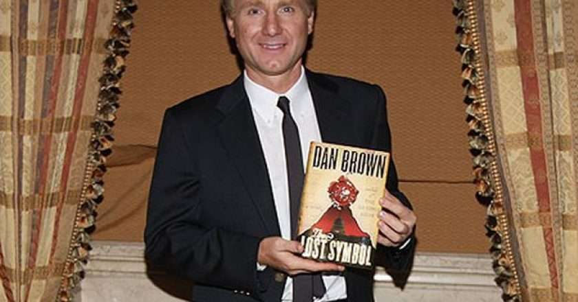 dan-brown-book-launch-694095149.jpg