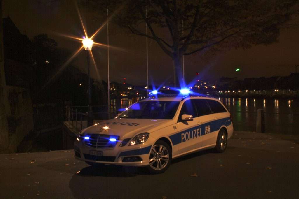 Polizeiauto_der_Kantonspolizei_Basel-Stadt.JPG