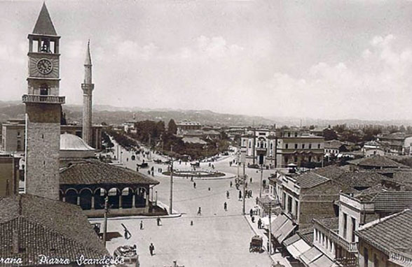 Tirana ose Kryeqyteti me histori të fallsifikuar - Lapsi.al