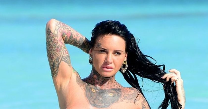 PAY-EXCLUSIVE-Jemma-Lucy-sizzles-in-the-sun-during-her-paradise-break-in-the-Caribbean.jpg