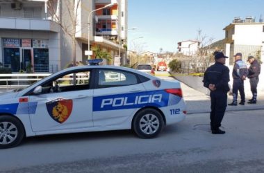 policia në Vlorë.