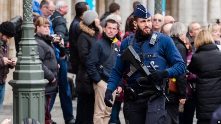 Dyshohet se po planifikonin sulm terrorist, arrestohen 7 persona në Belgjikë