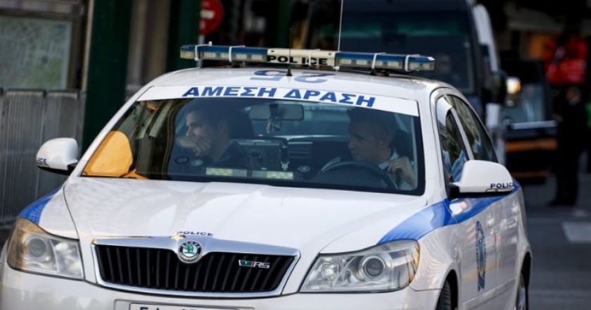 Tentoi të grabiste bankën në Athinë, identifikohet shqiptari