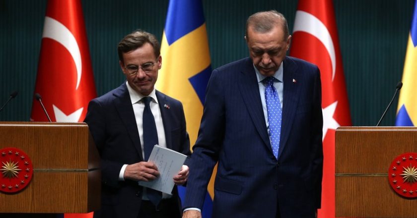 Anëtarësimi në NATO, Suedia shpreson në tetor për një "Ok" nga Turqia