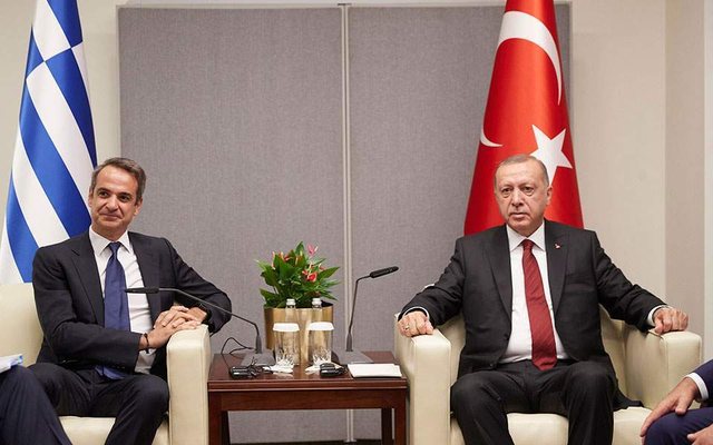 Mitsotakis-Erdogan, pritet një marrëveshje imigracioni me Turqinë