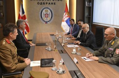 Ministri serb i Mbrojtjes: Negociatat me Kosovën do të bëhen më komplekse