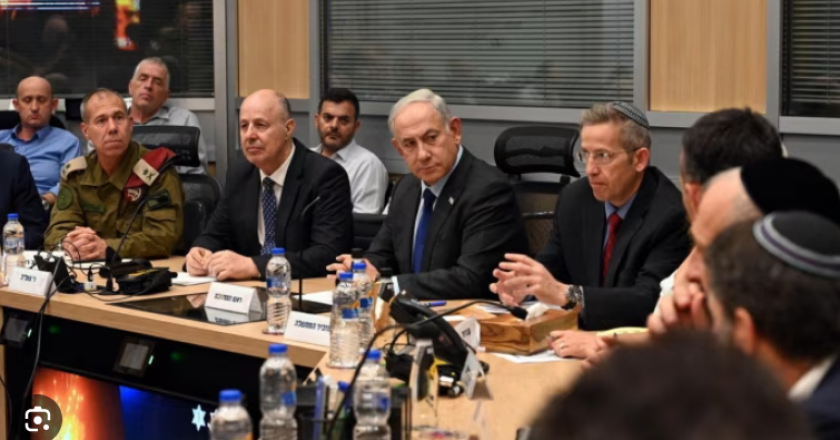 Izraeli me kabinet lufte