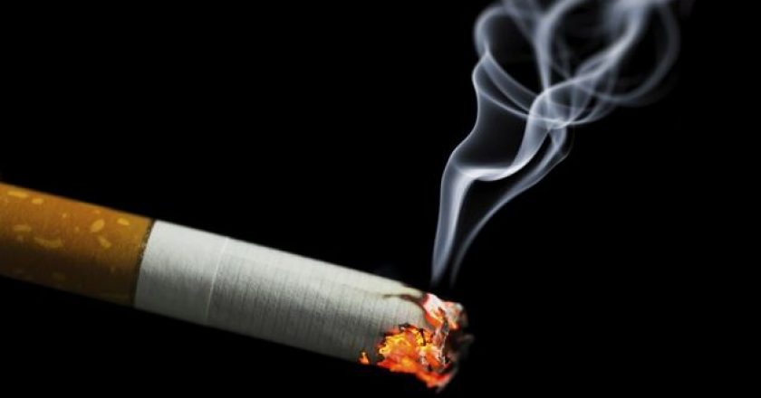 1 në 4 të rritur në Shqipëri “zhvatet” nga duhani