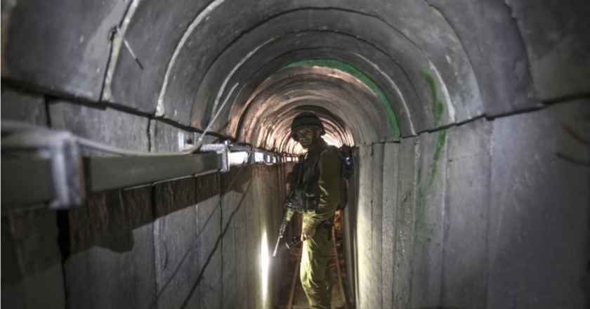 Izraeli vë në shënjestër tunelet pas rrethimit të Gazës