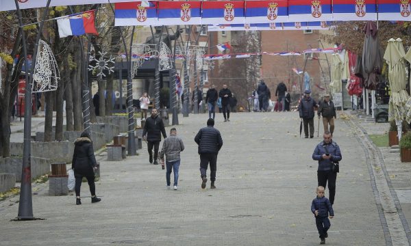 Ndalohen zgjedhjet e Serbisë në Kosovë