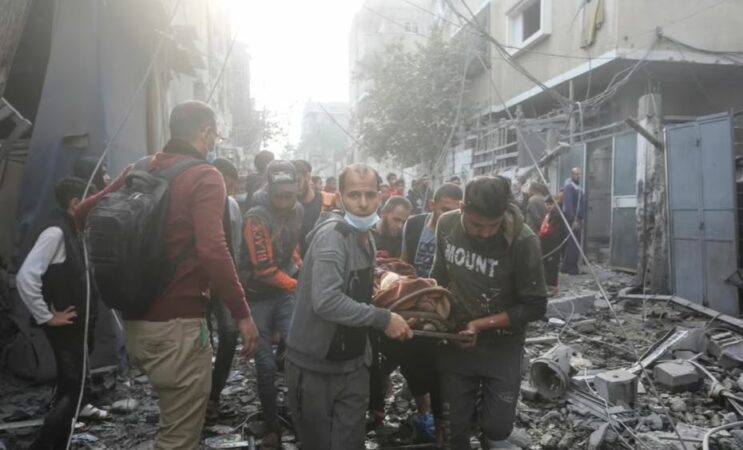 Izraeli intensifikon sulmet ndaj Gazës, VOA: 193 viktima dhe 650 të plagosur