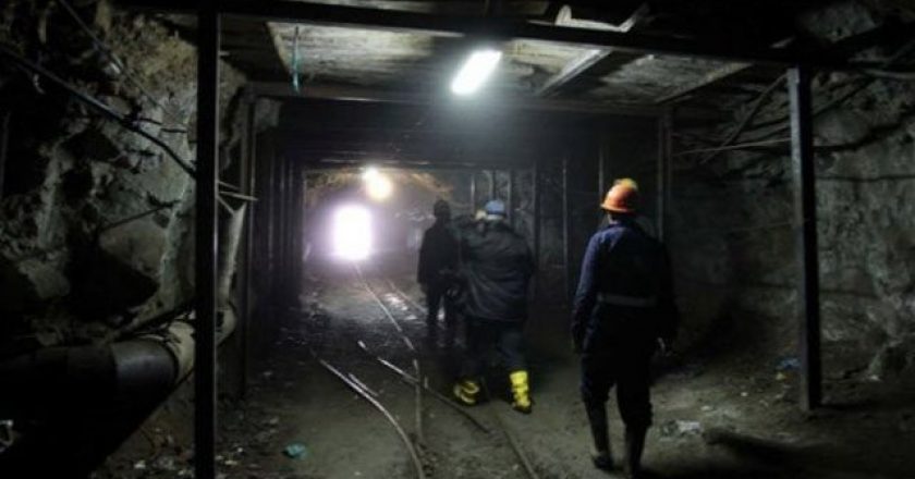 Tavani i galerisë zë nën vete minatorin 52-vjeçar në Bulqizë
