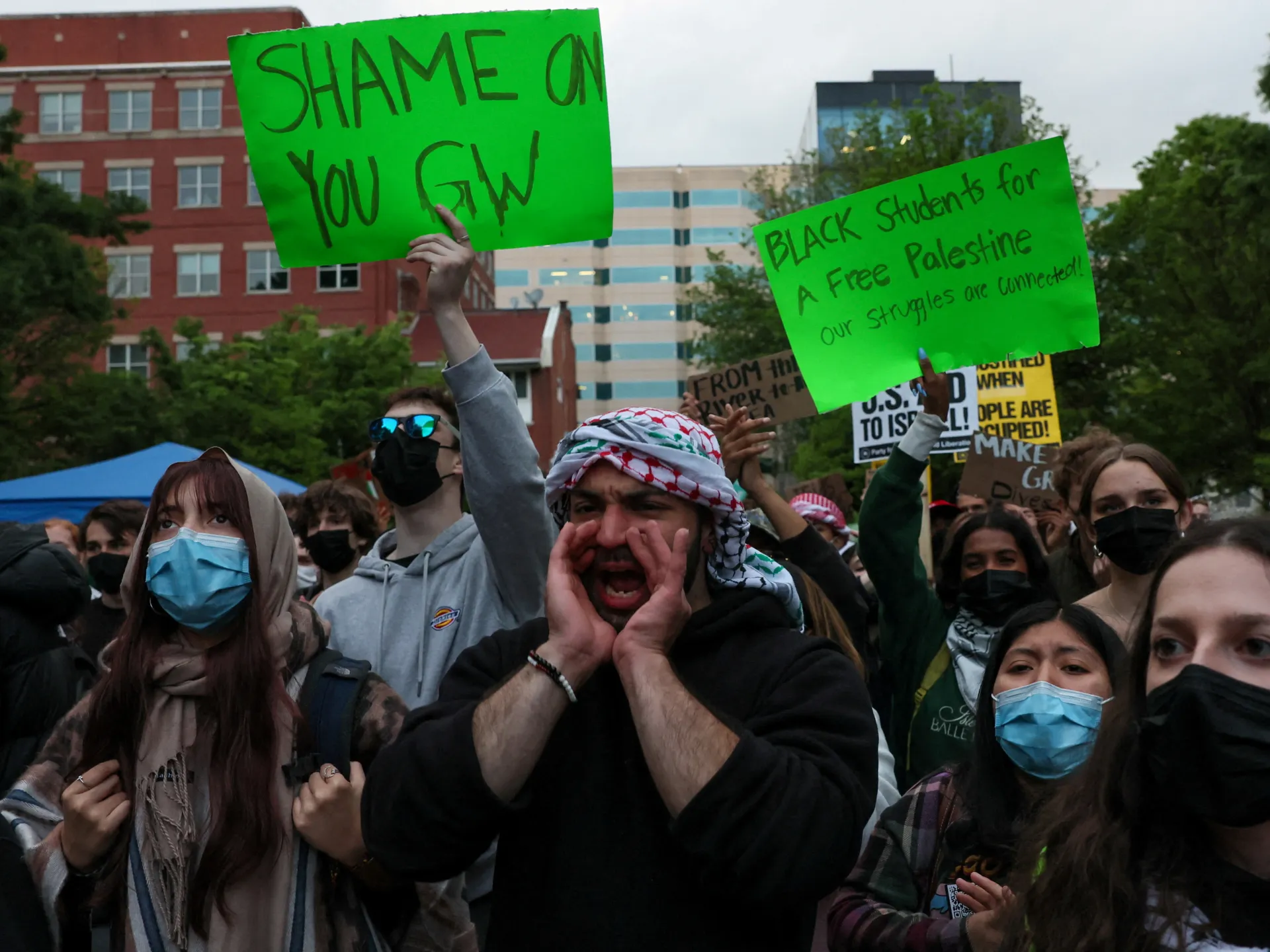 Biden përballë sfidës për një qasje të ekuilibruar ndaj protestave në universitetet amerikane