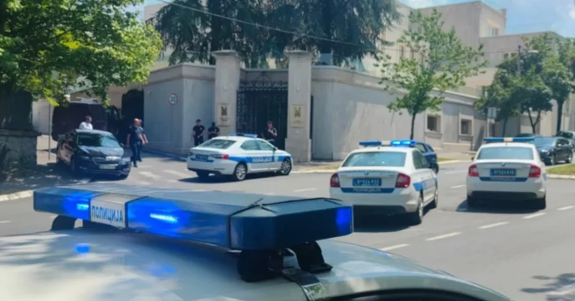 Qëllohet me shigjetë polici në ambasadën e Izraelit në Beograd, Daçiç Akt terrorist